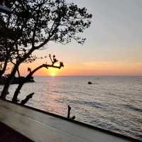 คาเฟ่ลับๆ บนเกาะช้าง