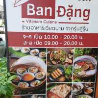 Bann Dang (บ้านดั่ง)