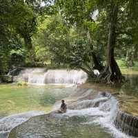 ชวนเพื่อนไปเล่นน้ำ “น้ำตกเจ็ดสาวน้อย” สระบุรี 