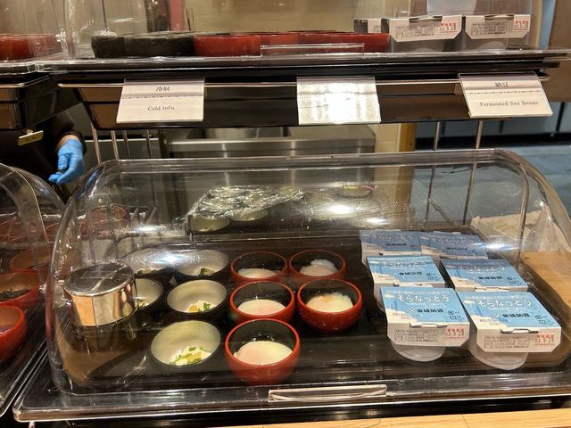 【金沢】朝ごはんは揚げたて天麩羅とセルフ海鮮丼♡