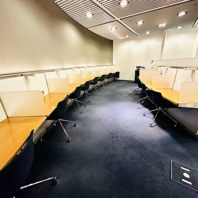 SUITE DREAMS - Lufthansa Senator Lounge