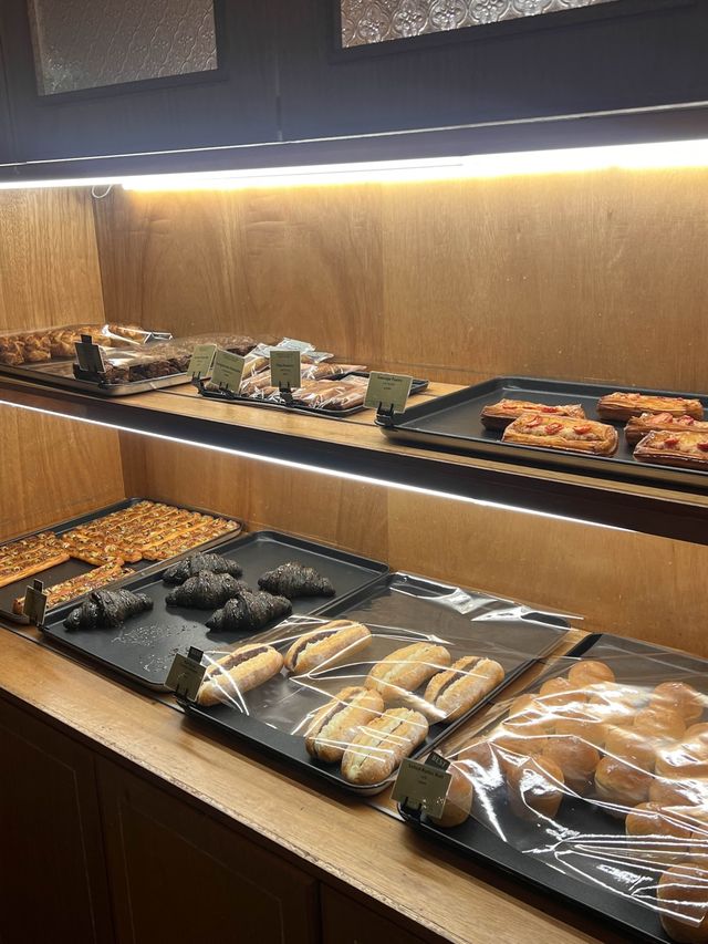 韓国/ソウル【新沙】大人気！おしゃれな街にあるパン屋さん🥐