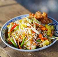 ส้มตำเตียงนอน Som Tum Tyeong Non
