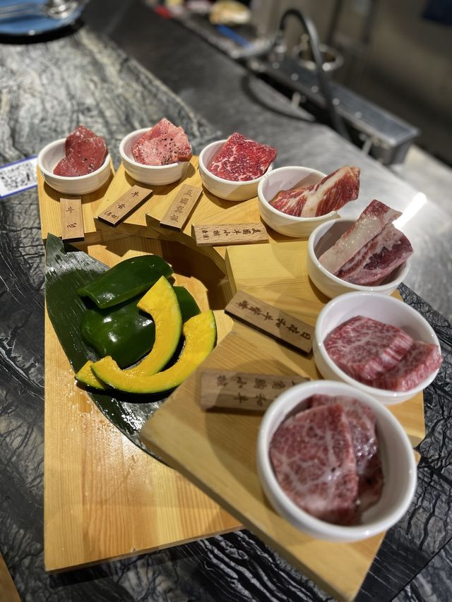 廚師發板烤肉 | 擺盤精緻牛肉盛合