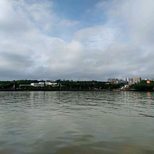 新北市八里區-淡水老街接駁船