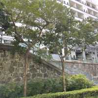 充滿藝術寧靜的小花園