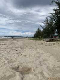 Another beach in Miri to hang out!