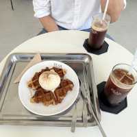 일산 밤리단길 핫한 카페_peak
