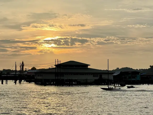 Kampong Ayer 