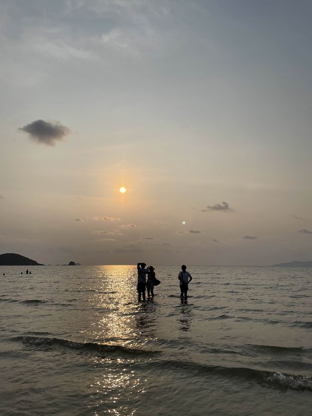 Sunset vibes at Koh Mak