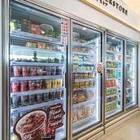 Japanese convenience store @ Familymart 🍜