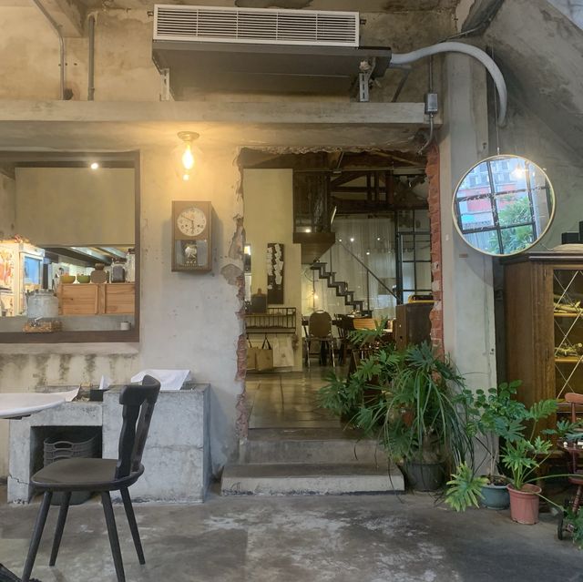 恆春 伯虎在二樓