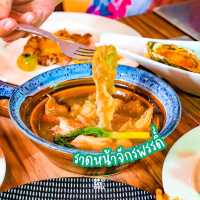 บุฟเฟ่ต์ซีฟู้ดมื้อค่ำ The Berkeley Hotel Pratunam