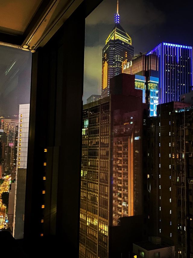 抵住港島鬧市酒店
