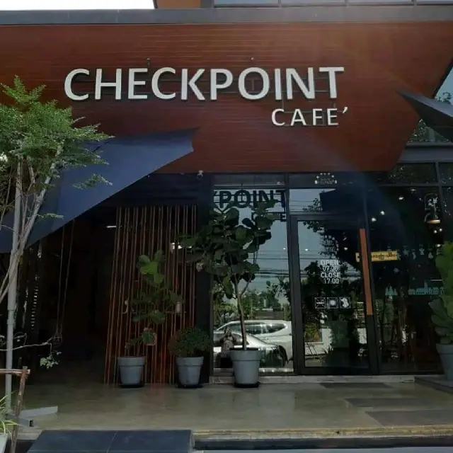 Check Point Cafe