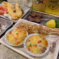 食物款式豐富又抵食嘅午市放題