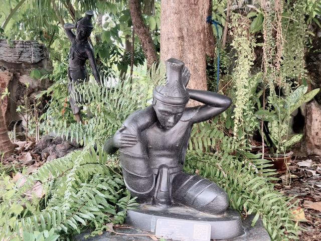 วัดโพธิ์ วัดที่มีเจดีย์มากที่สุดในประเทศไทย