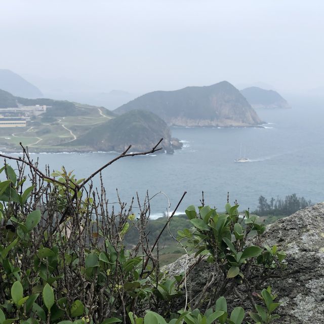 Tung Lung Chau: Beach, Rock Carving, Campsite, and Fort in One!  Tung Lung Chau: Beach, Rock Carving, Campsite, and Fort in One!