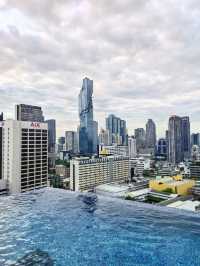 Infinity pool @Marriott Surawongse