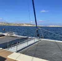 豪華遊艇航海之旅｜Comino Island