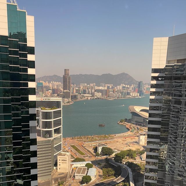 有啲錢不能慳 之 十周年紀念Staycation❤️