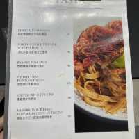 ［食.黃埔] 型格金屬風cafe| 男友終於不用呆等女友剪髮