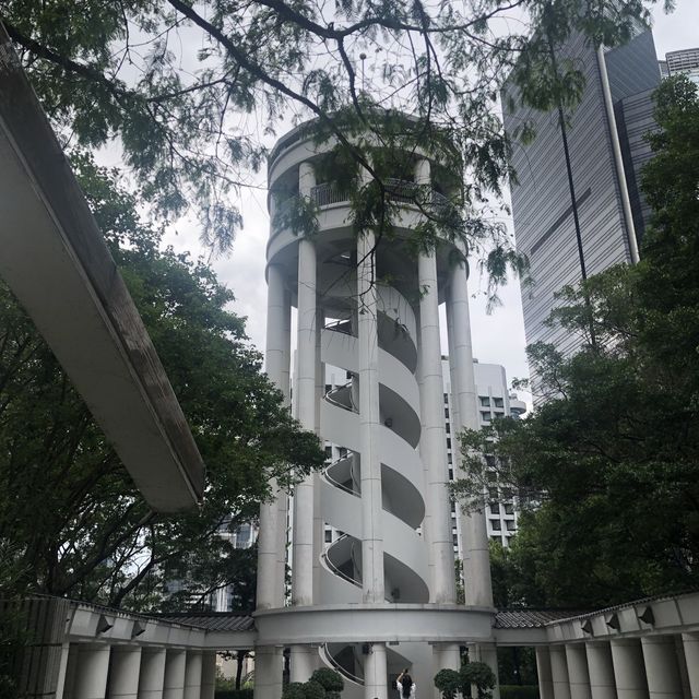 高高在上飽覽中環景色