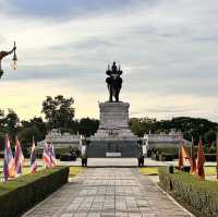 พระบรมราชานุสาวรีย์สมเด็จพระนเรศวรมหาราช