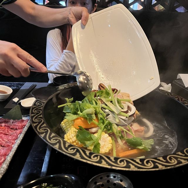 超高CP值既海鮮火鍋大餐！🥳🥳