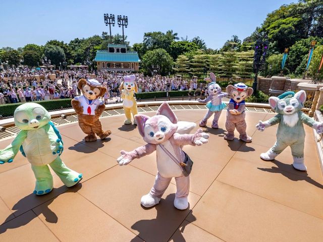LinaBell加「萌」迪士尼樂園
