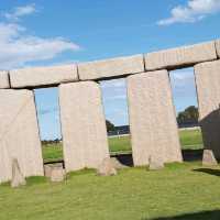 Parallel Stonehenge