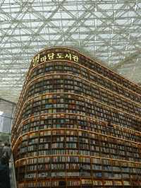 最吵鬧的圖書館🤫📚