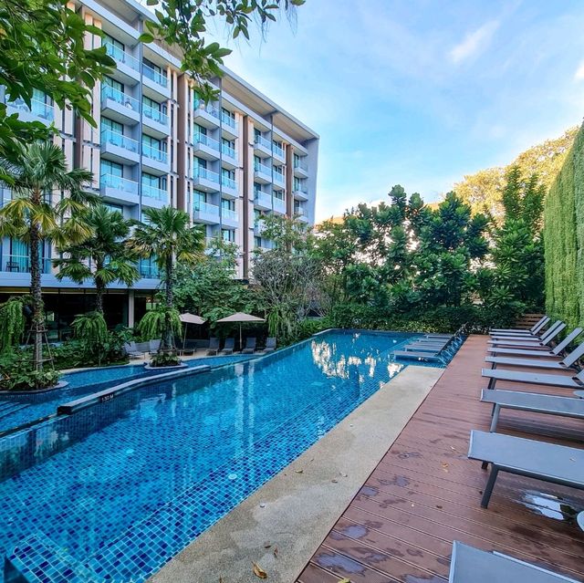 โรงแรมสไตล์ Modern Tropical ใจกลางพัทยา ราคาไม่แรง