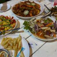 ร้าน ข้างแคร่  นราธิวาส