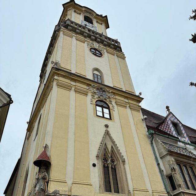 斯洛伐克🇸🇰景點-布拉提斯拉瓦市政廳