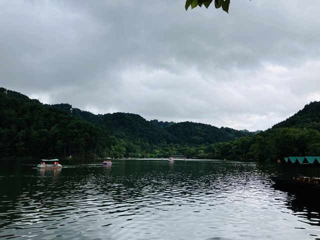 Amazing views at Qianling Lake in Guiyang.