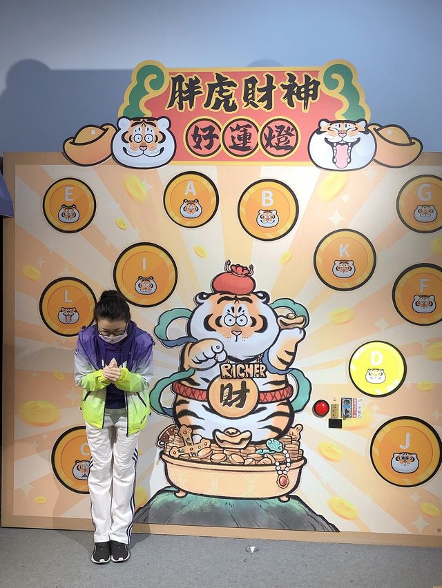 最有趣的華山1914文化創意產業園區🖤🧡💛💜❤️