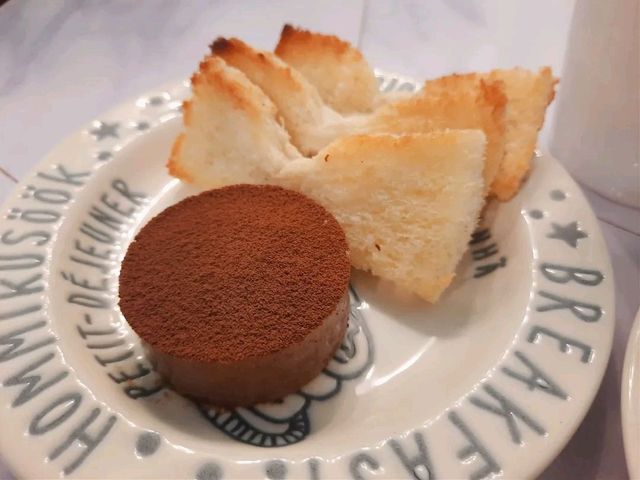 【新北】鶯歌老街午餐：巷鹿甜冰品