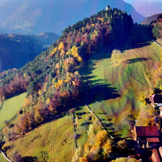 意大利 BOLZANO 🚠坐纜車看秋色