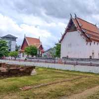 พุทธสถานเชิงท่า – หน้าโบสถ์ โบราณสถาน จ.นนทบุรี
