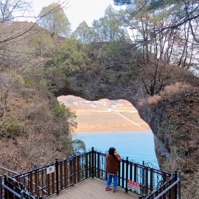 단양팔경 구경하러 가자 "도담삼봉"과 "석문"