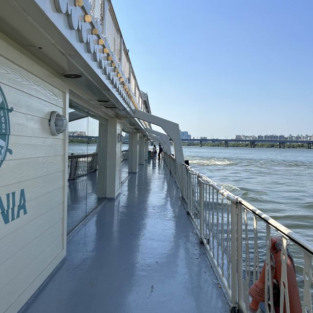 Han River Cruise Tour