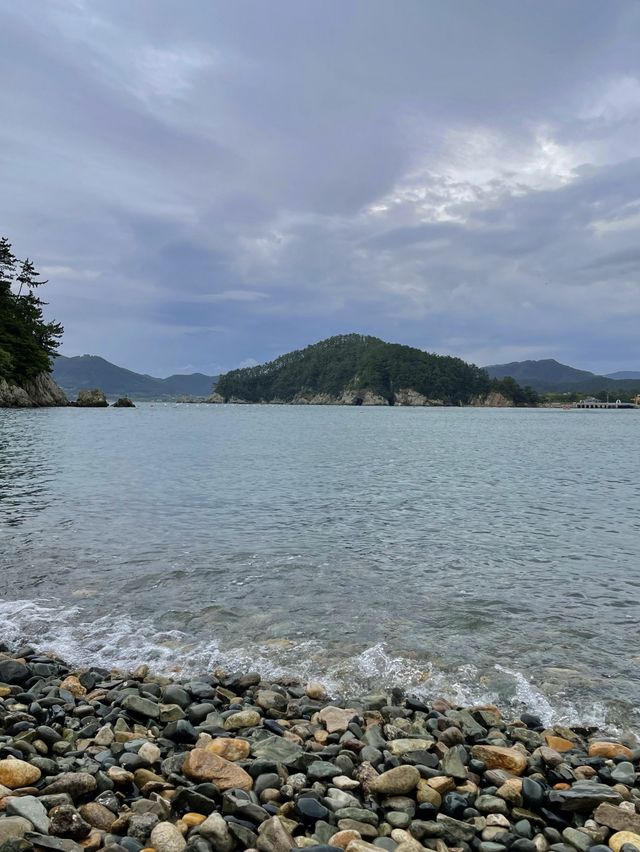 일몰이 끝내주는 거제도 몽돌해변