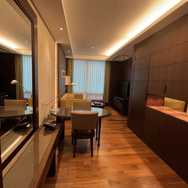 욕조🛁+부엌🍽+시티뷰🏙+티비2대📺 를 이가격에! 원베드 스위트룸! 여의도 메리어트 이그제큐티브