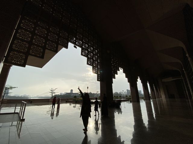 มัสยิดปุตราจายา Masjid Putra มาเลเซีย 