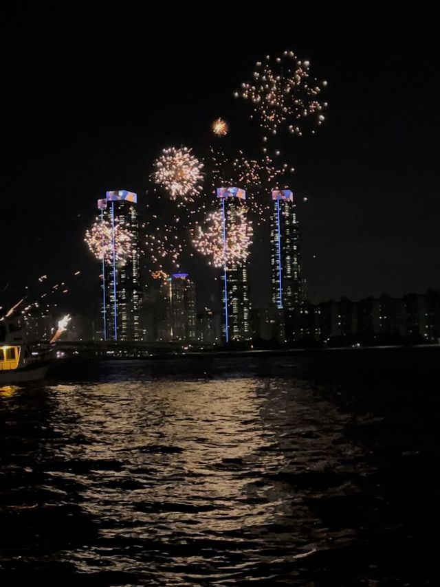 해운대 야경을 보며 불꽃놀이까지! ’ 부산 요트 타다‘ 🌉🛥️💭