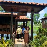 พาไปคาเฟ่กลางทุ่งนา ณ ลพบุรี
