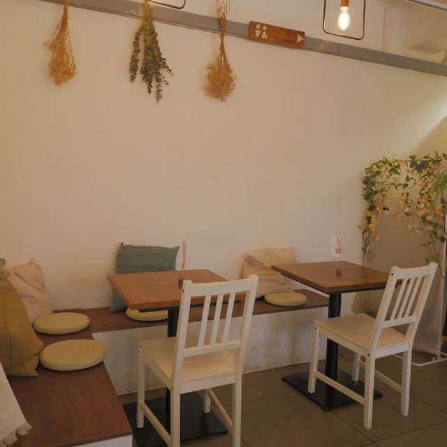 中環樓上家居Cafe，招牌虎蝦意粉夠濃郁 