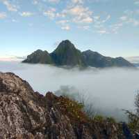 ผาแดง หนองเขียว ลาว