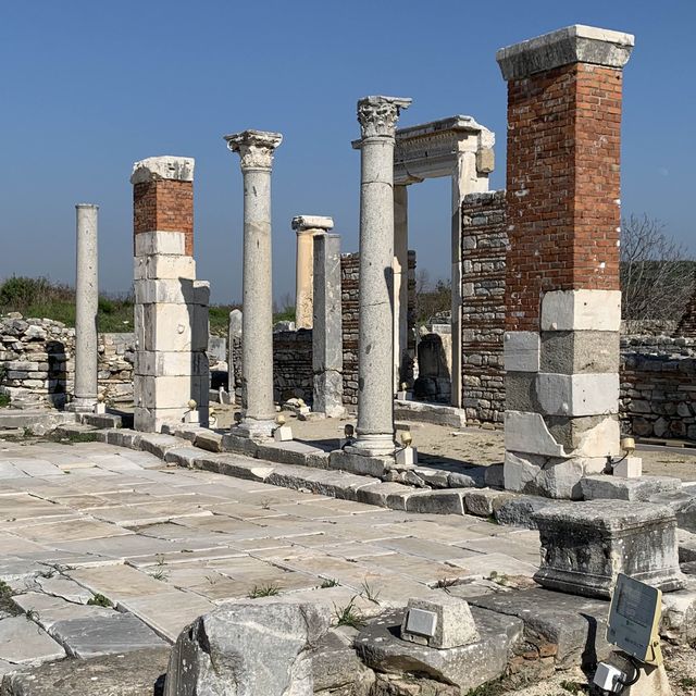 get lost in the lost city of Ephesus